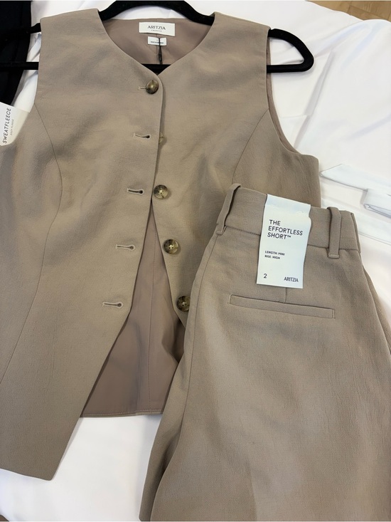 Aritzia Pants - NWT aritzia suit set
